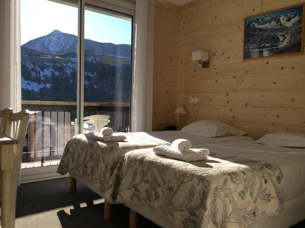 Dall’Hotel Cristol alle piste di Montgenèvre: Sci totale, costi minimi